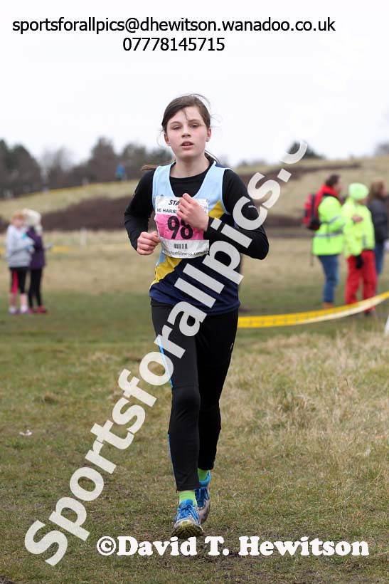 Girls under-13s Start Fitness NEHL, Wrekenton, Gateshead. Photo: David T. Hewitson/Sports for All Pics